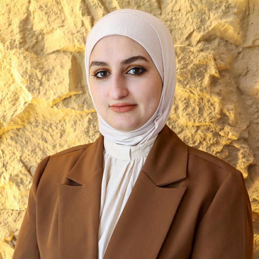 طيبة كامل محمود